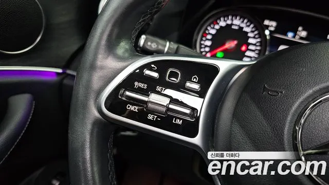 Mercedes-Benz E-Класс 2019 thumb 2