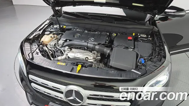 Mercedes-Benz GLB 2021 thumb 8