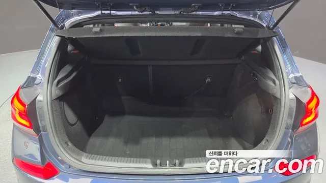Hyundai i30 2016 thumb 5