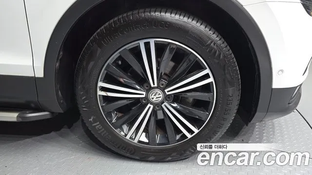 Volkswagen Tiguan 2020 thumb 12