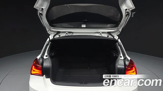 BMW 1 серии 2019 thumb 7