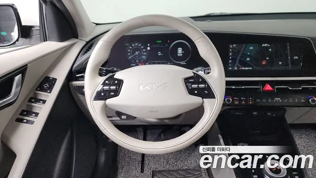 Kia Niro 2022 thumb 5