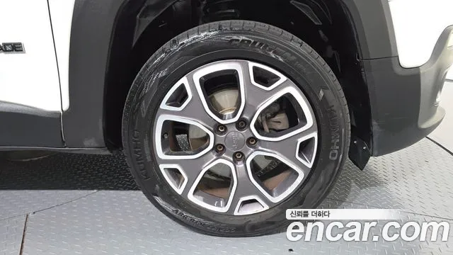 Jeep Renegade 2015 thumb 2