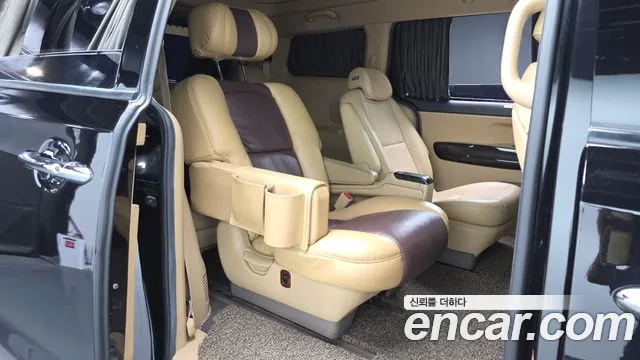 Kia Carnival 2019 thumb 7