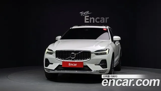 Volvo XC60 2022 thumb 5