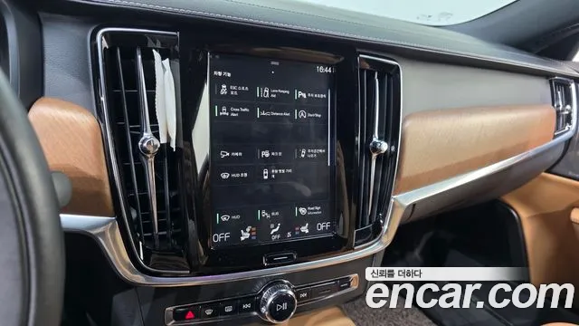 Volvo S90 2019 thumb 3