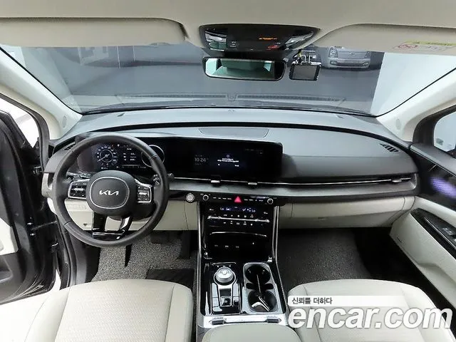Kia Carnival 2022 thumb 10