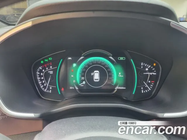 Hyundai Santa Fe 2019 thumb 9