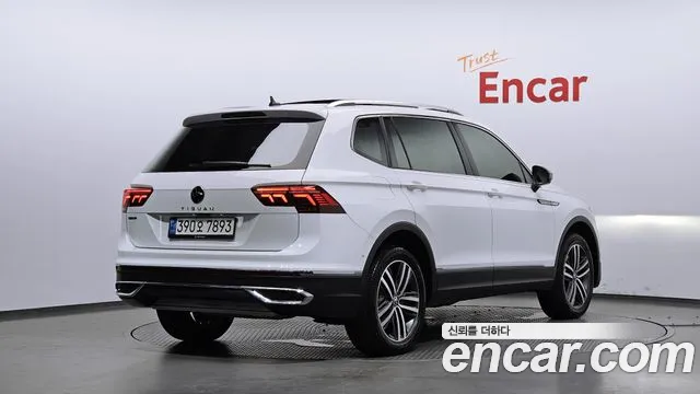 Volkswagen Tiguan 2023 thumb 10