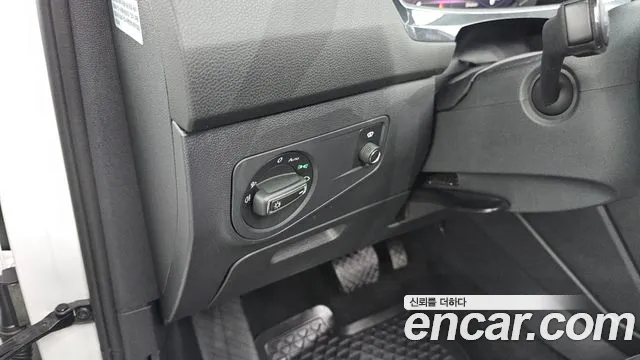 Volkswagen Tiguan 2023 thumb 4