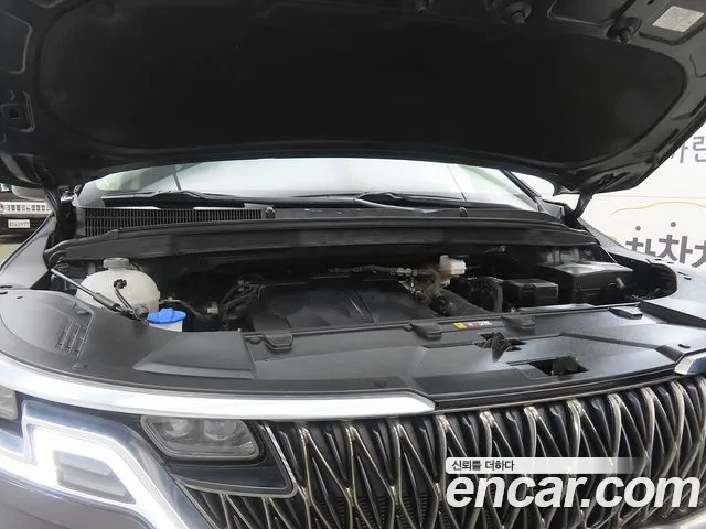 Kia Carnival 2021 thumb 4