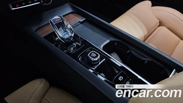 Volvo S60 2022 thumb 3