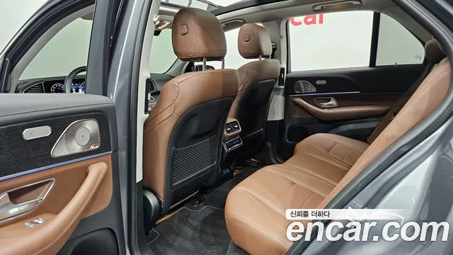 Mercedes-Benz GLE 2025 thumb 12