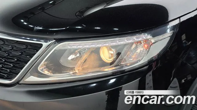 Kia Sorento 2014 thumb 8
