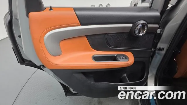 Mini Countryman 2023 thumb 2