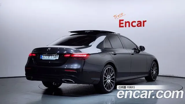 Mercedes-Benz E-Класс 2023 thumb 7
