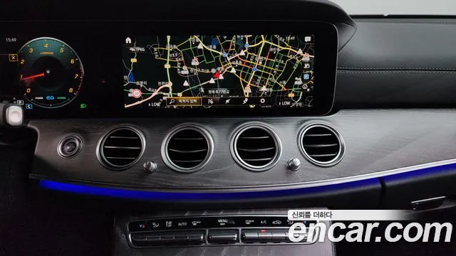 Mercedes-Benz E-Класс 2023 thumb 2
