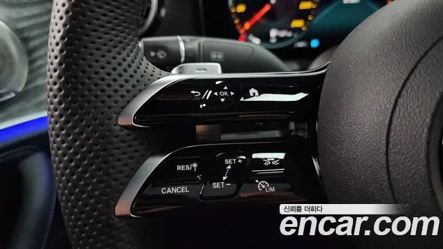 Mercedes-Benz E-Класс 2023 thumb 8