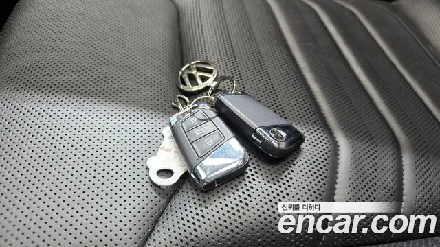 Volkswagen Arteon 2019 thumb 4