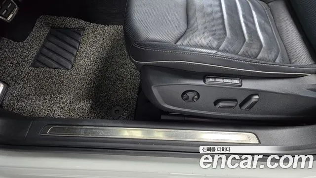 Volkswagen Arteon 2019 thumb 9