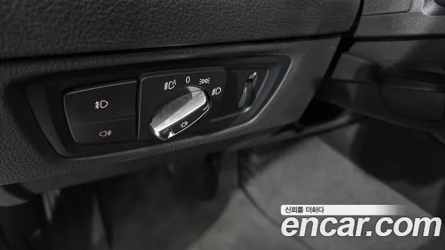 BMW 1 серии 2018 thumb 3