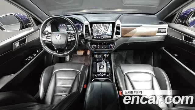 KG_Mobility_Ssangyong Rexton 2018 thumb 4