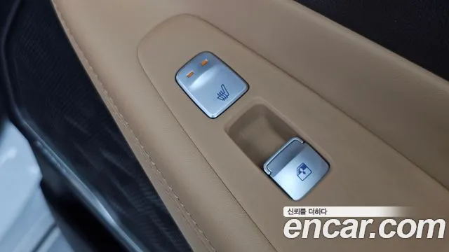 Hyundai Santa Fe 2021 thumb 10