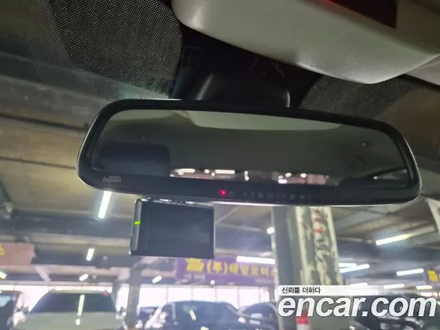 Renault Megane 2016 thumb 4
