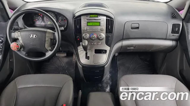 Hyundai Starex 2015 thumb 9