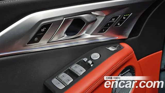 BMW XM 2025 thumb 7