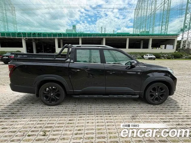 KG_Mobility_Ssangyong Rexton 2022 thumb 2