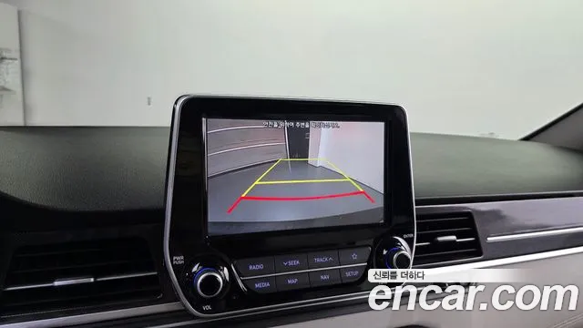 Hyundai Starex 2018 thumb 2