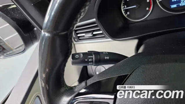 Hyundai Starex 2018 thumb 12