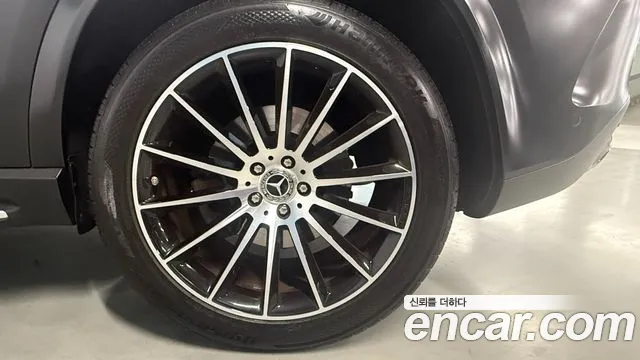 Mercedes-Benz GLE 2022 thumb 5