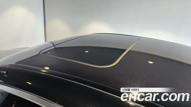 Mercedes-Benz GLC 2023 thumb 3