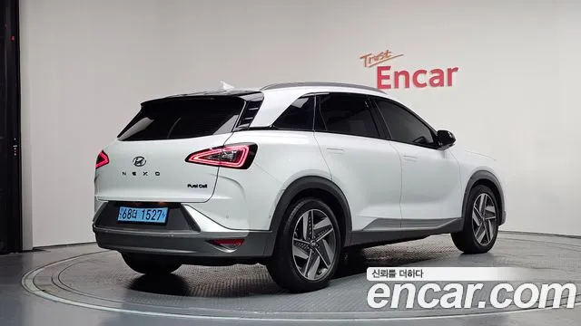 Hyundai Nexo 2022 thumb 10