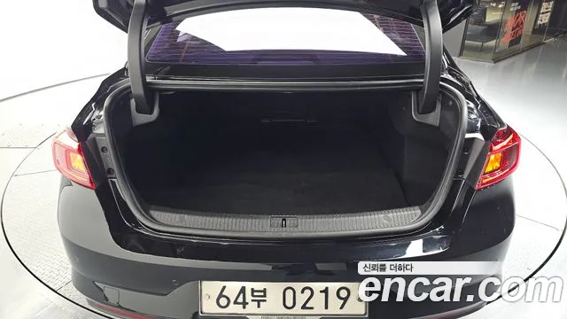 Renault Megane 2016 thumb 2