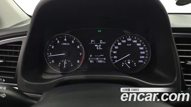 Hyundai Avante 2016 thumb 7