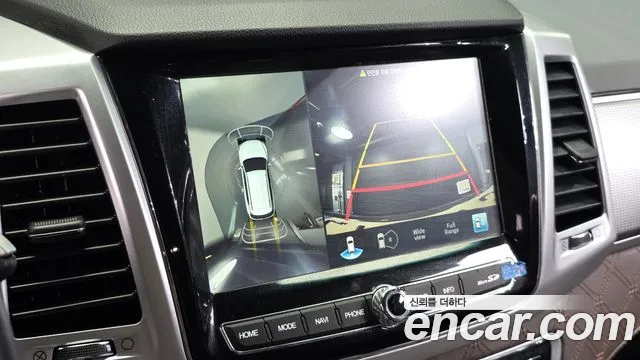 KG_Mobility_Ssangyong Rexton 2022 thumb 6
