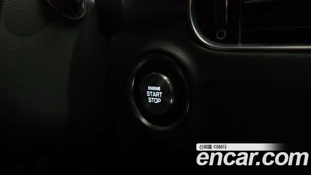 Genesis G90 2018 thumb 7