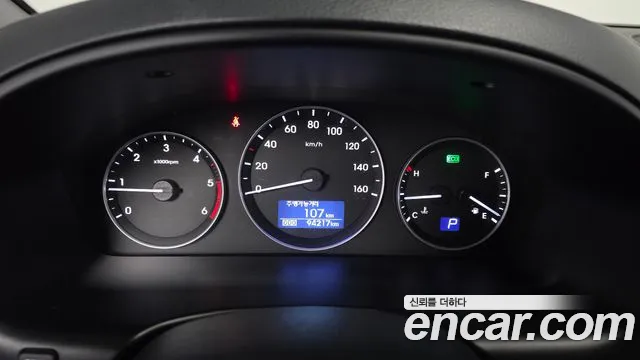 Hyundai Starex 2018 thumb 5