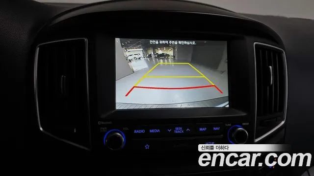 Hyundai Starex 2018 thumb 3