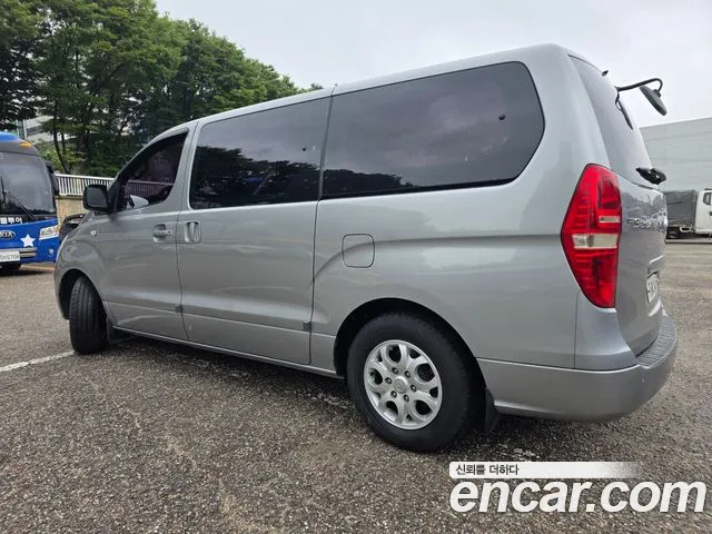 Hyundai Starex 2012 thumb 8