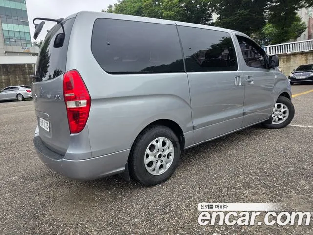 Hyundai Starex 2012 thumb 10