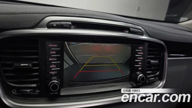 Kia Sorento 2015 thumb 5