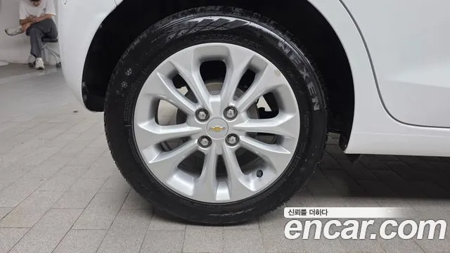 Chevrolet Spark 2022 thumb 12