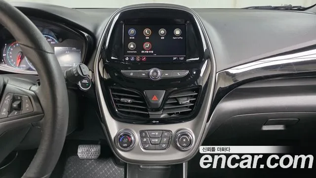 Chevrolet Spark 2022 thumb 2