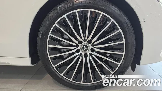 Mercedes-Benz E-Класс 2026 thumb 3