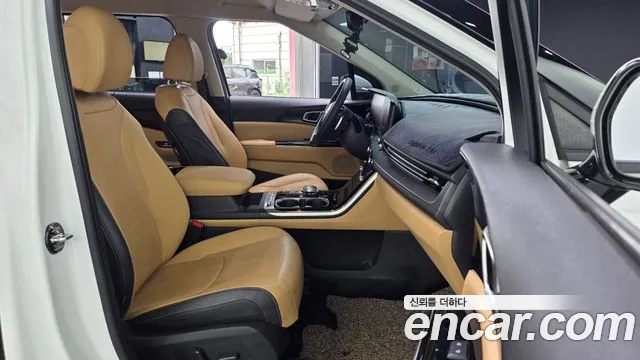 Kia Carnival 2021 thumb 8