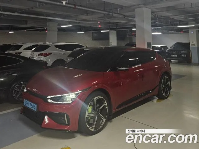 Kia EV6 2023 thumb 9